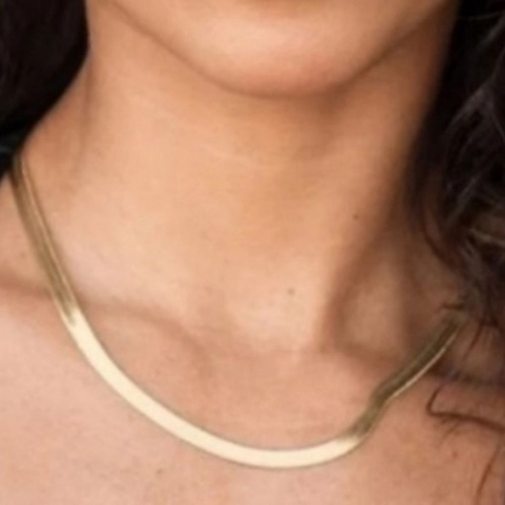 Jennifer Zeuner necklace 14k Hamilton yellow gold IP plating